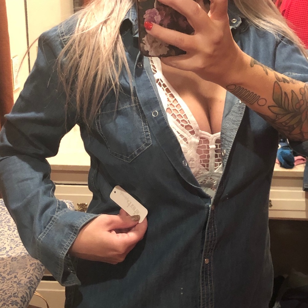 Pearl Snap Bluejean Denim Shirt Jacket